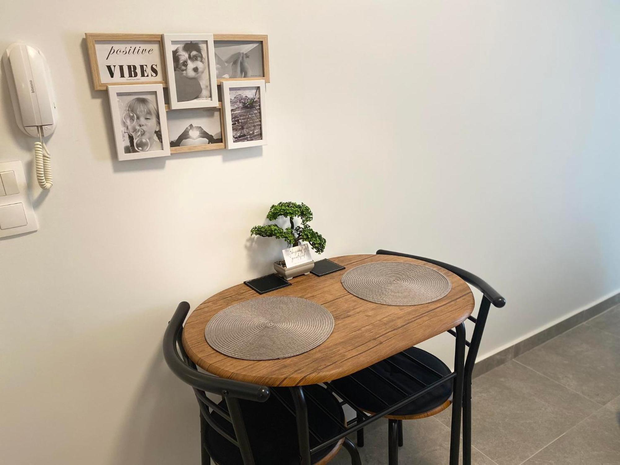 Skg Vibes Studio Tesalonika Bagian luar foto